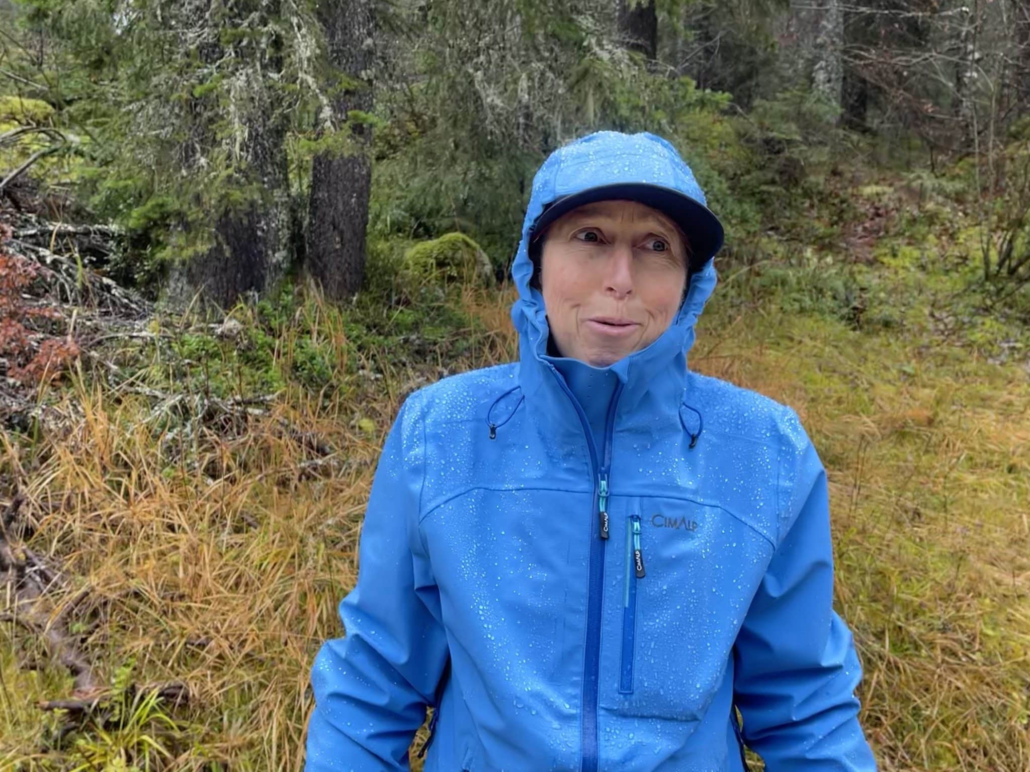 Test de la veste Cimalp Wind : L’alliée Indispensable pour vos Trails ?